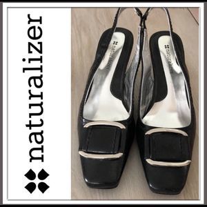 🖤 Naturalizer Slingback Pumps